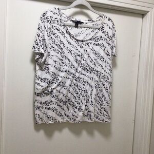 Womens Simply Vera Verawang Modern Tee